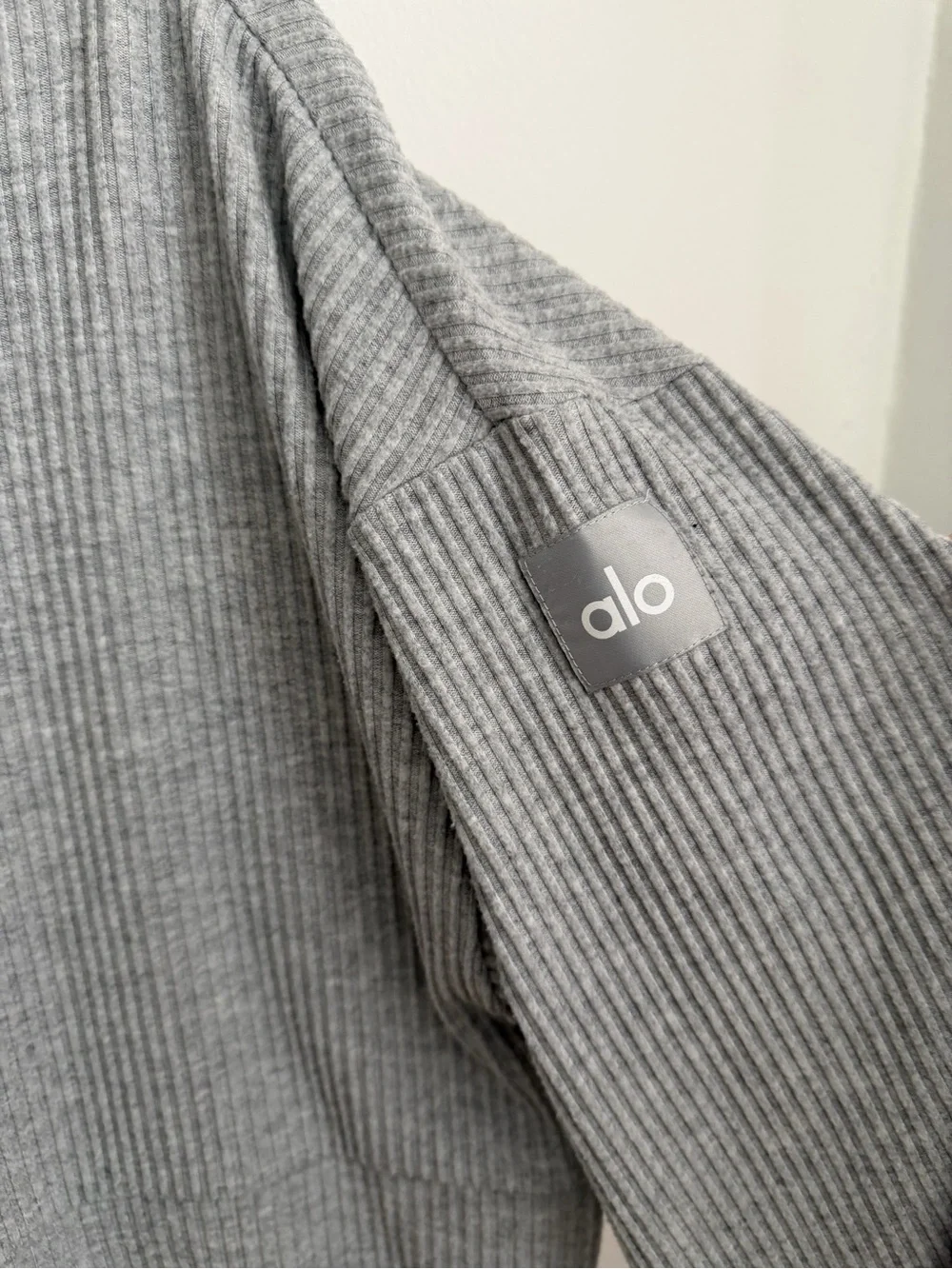 Alo Muse Hoodie in Athletic Heather Grey